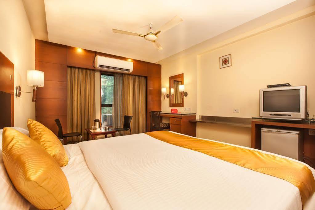 Oyo Koyambedu Bus Stand Hotel Chennai
